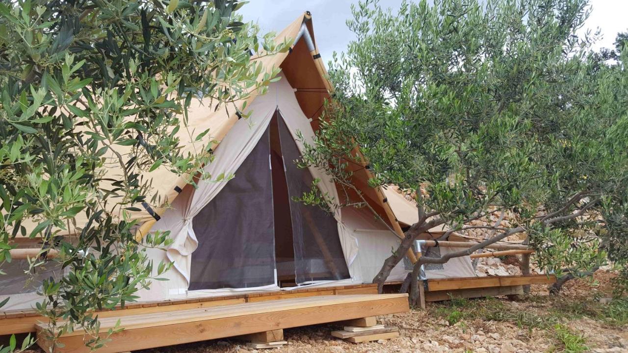 Camping Aloa Bol Esterno foto